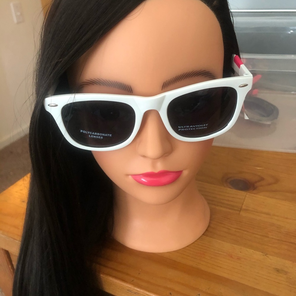 White celebrity inspired sunglasses